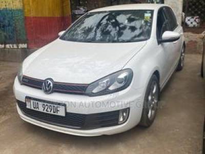 Volkswagen Golf GTI 2013 White