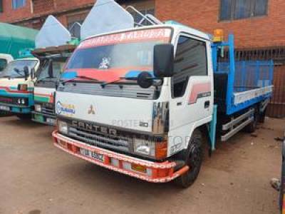 Canter Crane Truck