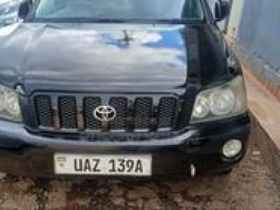 Toyota Kluger 2004 Black