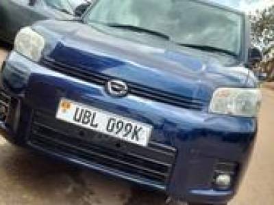 Toyota Corolla Rumion Hatchback 1.5 FWD 2009 Brown