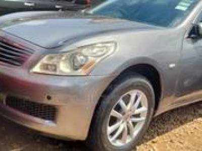Nissan Fuga 2009 Gray