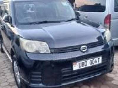 Toyota Corolla Rumion 2010 Black